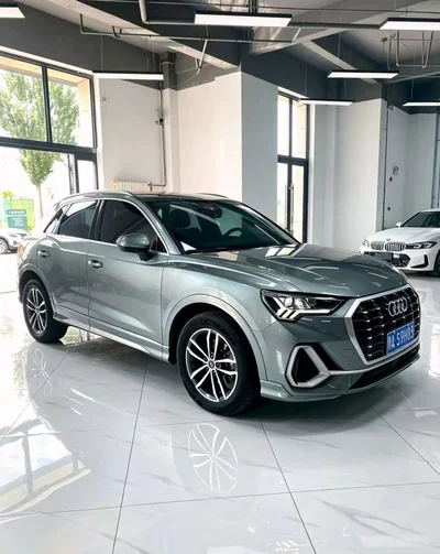 Фото 1 Audi Q3