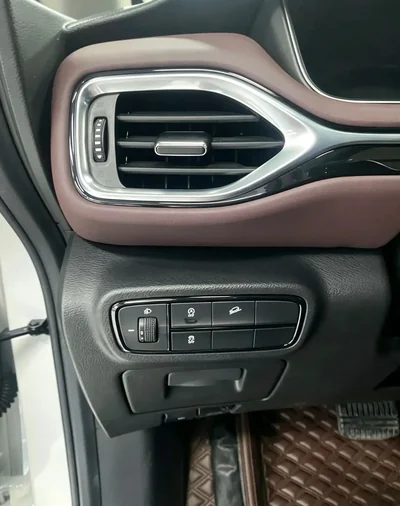 Фото 8 GAC Trumpchi M6