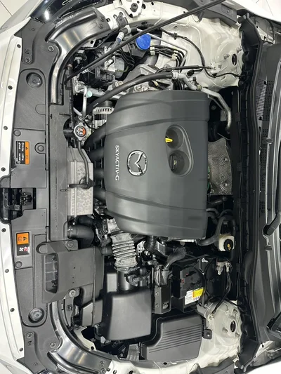 Фото 21 Mazda Atenza 6