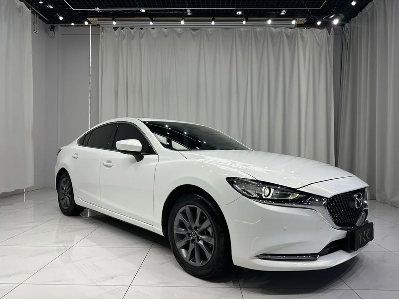 Mazda Atenza 6