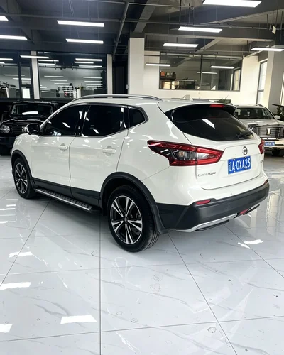 Фото 4 Nissan Qashqai
